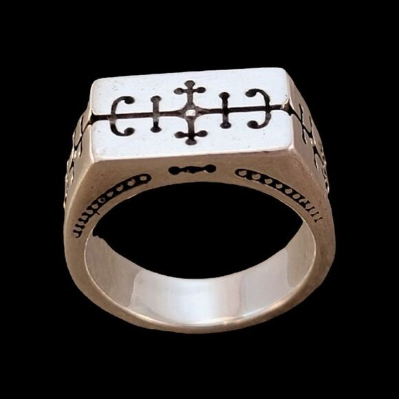 Konstantino Sterling Symbol Pattern Signet Ring - Picture 5 of 10